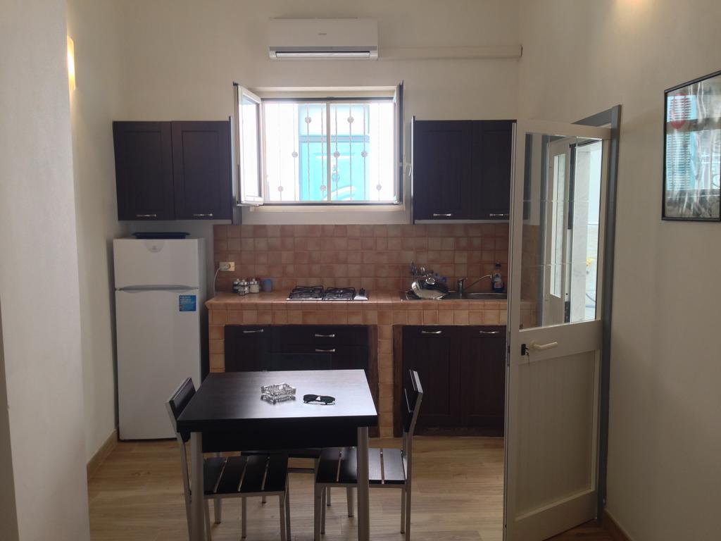 דירות ברינדיזי Casa Petra - Mini Open Space חדר תמונה